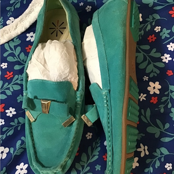 Women’s size 71/2 M shoes Isaacmizrahi - Picture 6 of 9